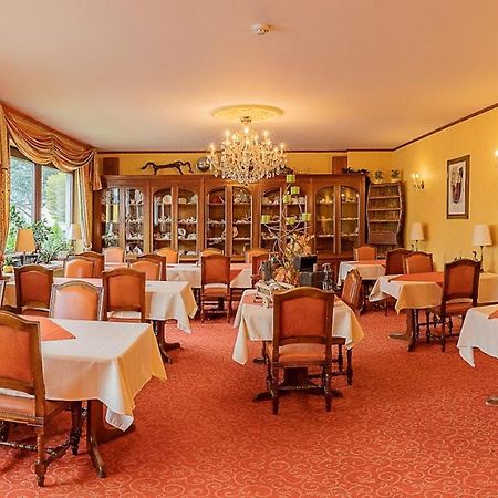 Hostellerie Val Fleuri Mersch Екстер'єр фото