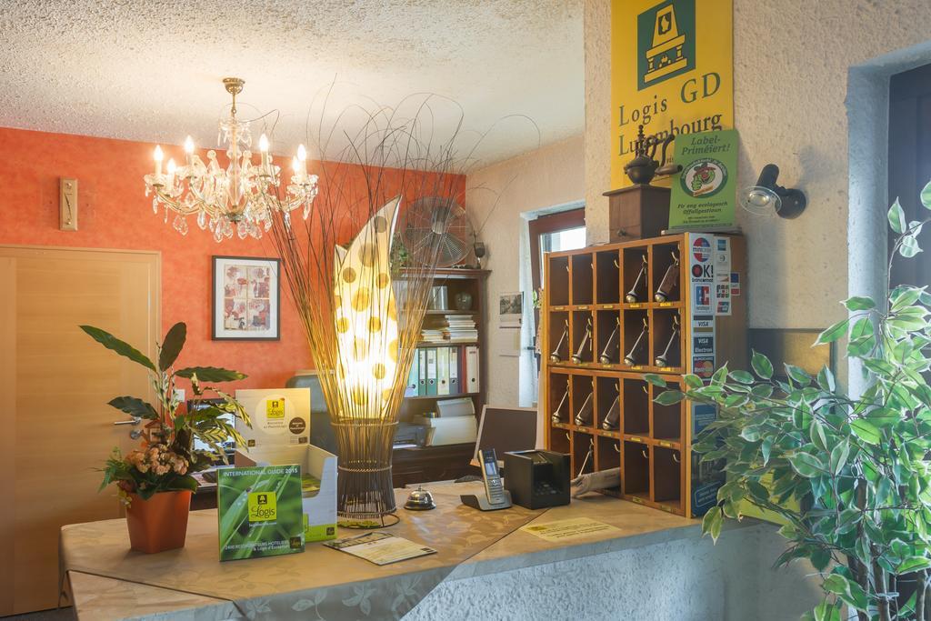 Hostellerie Val Fleuri Mersch Екстер'єр фото